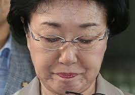 Han Myeong-Sook Bography in Hindi