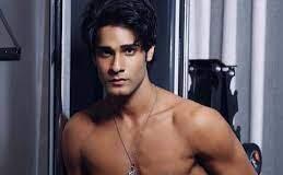 Aaman Devgan Biography